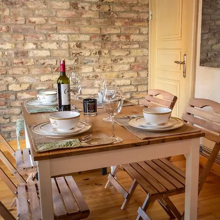 Classic Historical Galata Apartman *