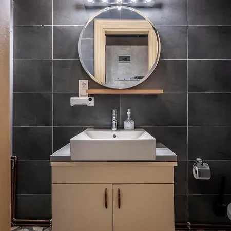 Classic Historical Galata Apartman *